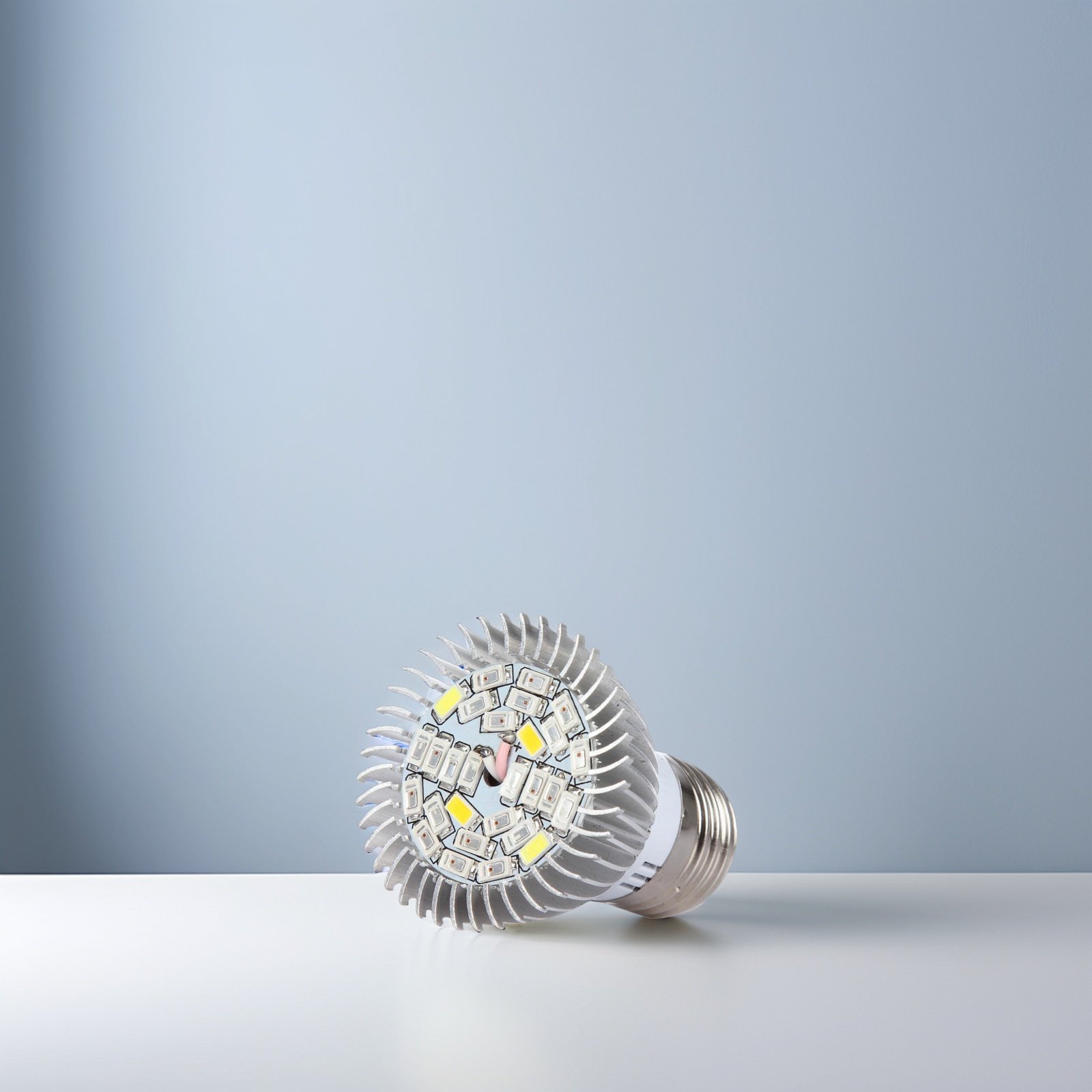 Plant Grow Light Full Spectrum - โคมไฟ LED สำหรับปลูกพืช แสงเต็มสเปกตรัม ฟังก์ชันตั้งเวลาที่ได้รับการอัปเกรด ไฟปลูกพืชในร่ม